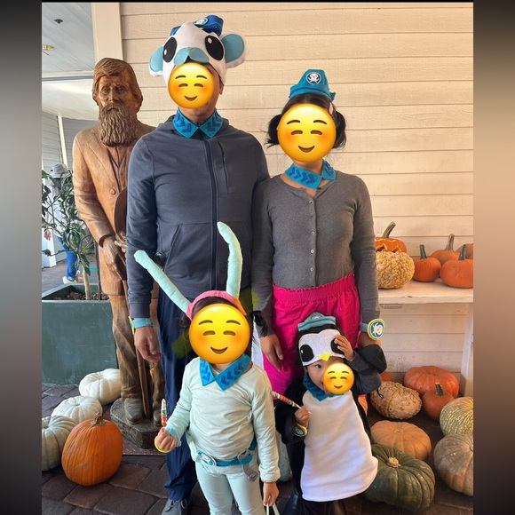 Octonauts Homemade Family Penguin and Polar Bear Costume - Picture 4 of 16